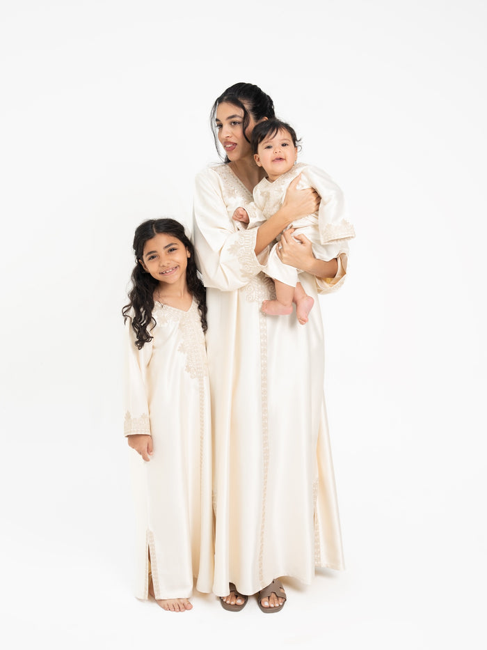 Amira Jalabeya-Kids