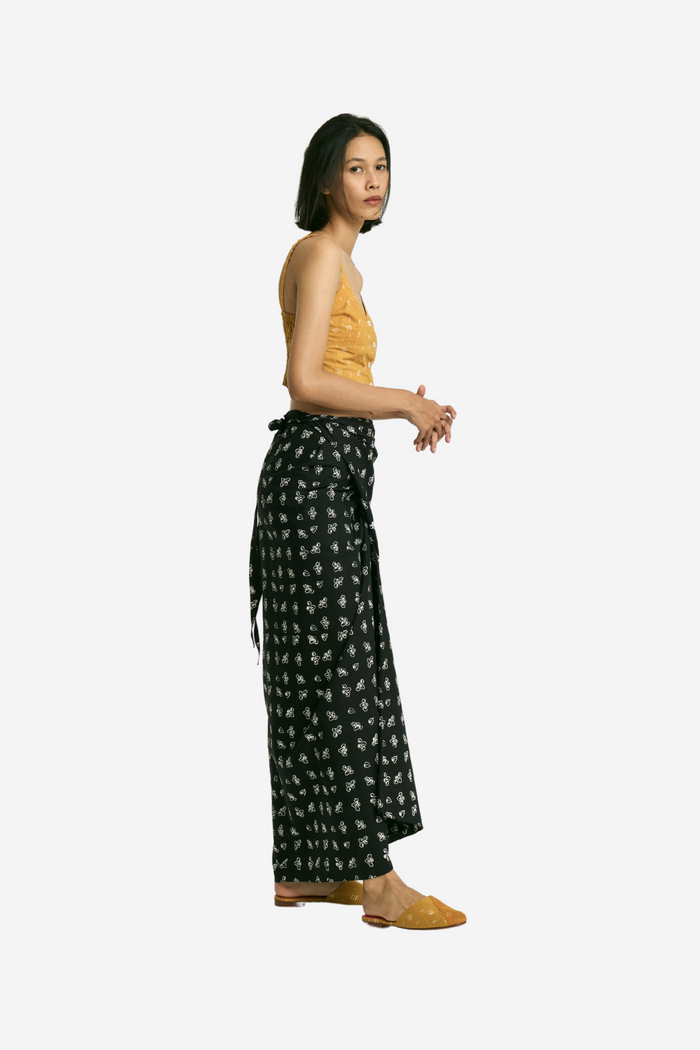 "Bunga Pencar" - Wrap Skirt