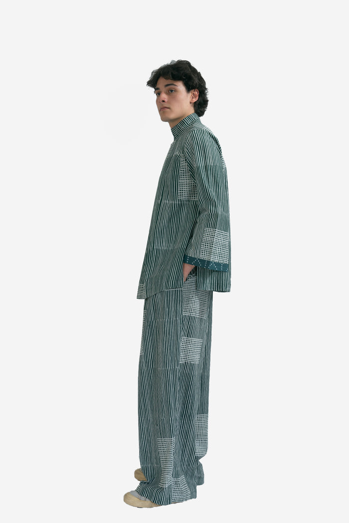 "Lapis" - Kemeja Toean