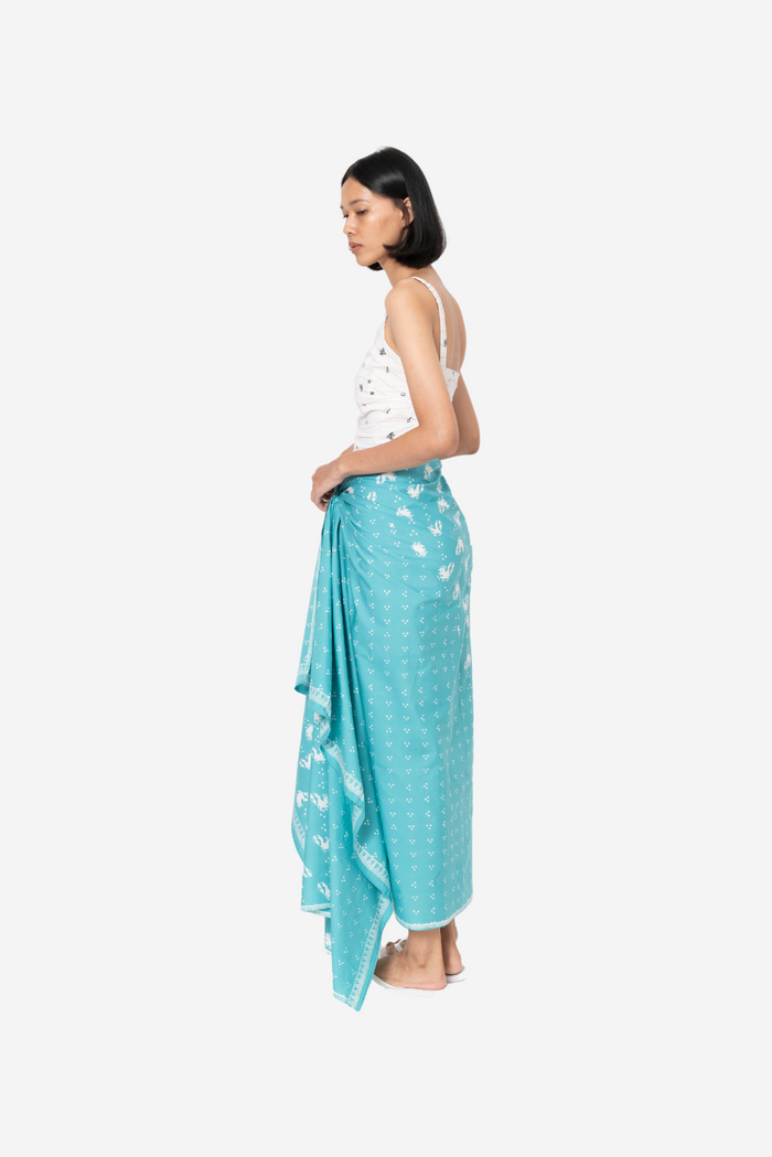"Sejauh Mata Memandang X Dian Sastrowardoyo" "Tumbuh" - Camisole
