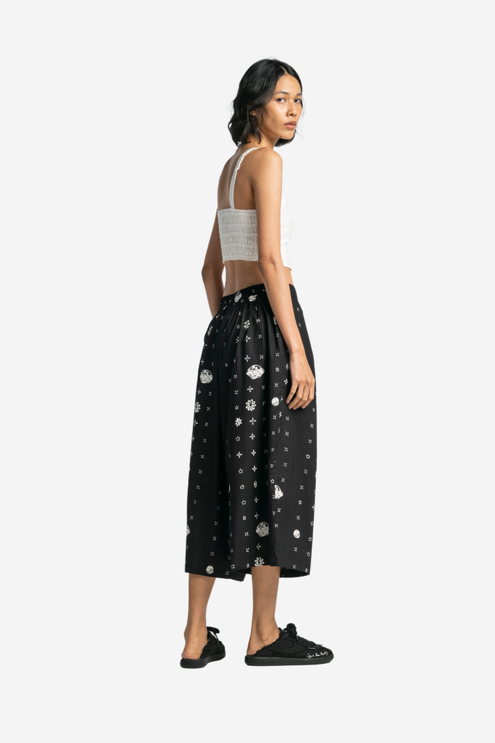 ”Sejauh Mata Memandang X Eko Nugroho” Two Buttons Midi Pants