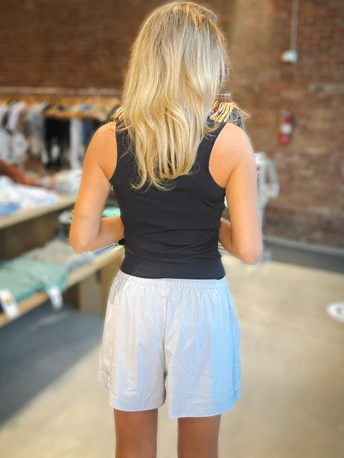 Vuori Villa Short