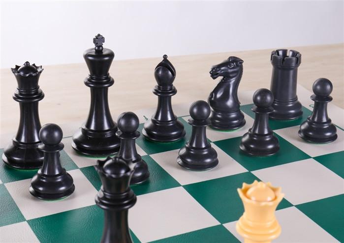 3 3/4" Commander Staunton Chess Set - Chess Set - Chess-House
