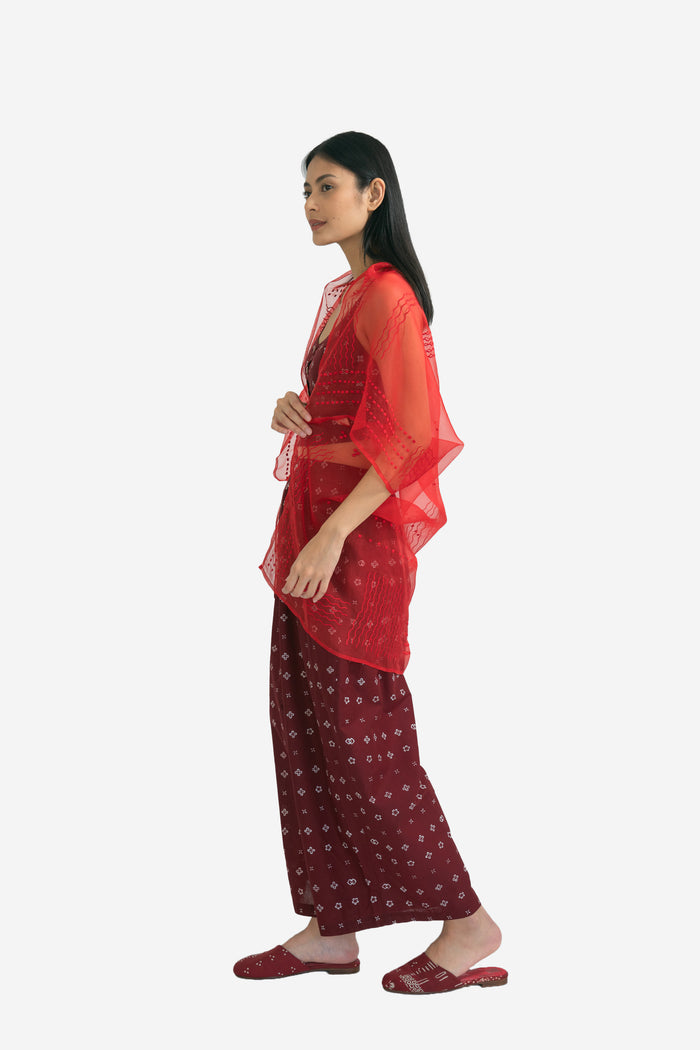 "Aruna Bening" - Outer