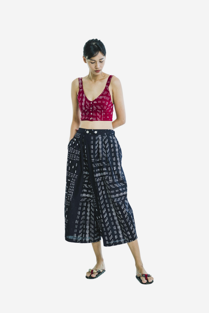 "Bambu" - Two Buttons Midi Pants