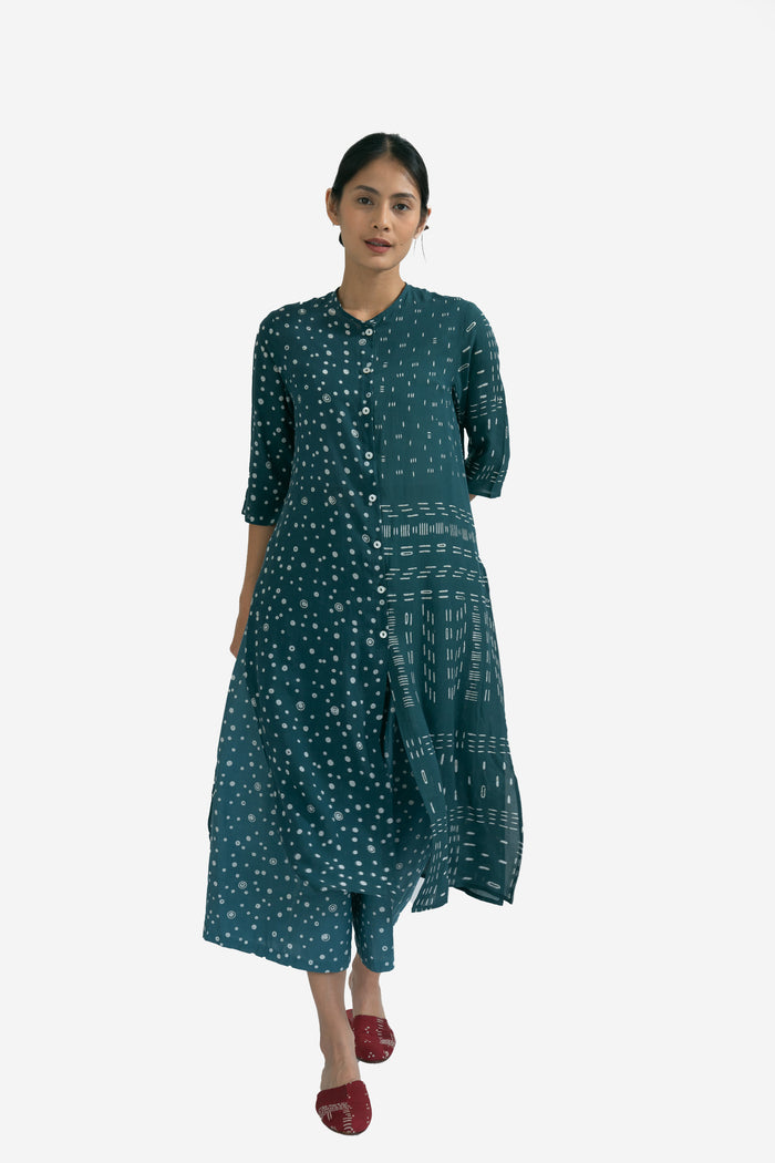 "Bambu Onde" - Plant-based Dye Baju Panjang