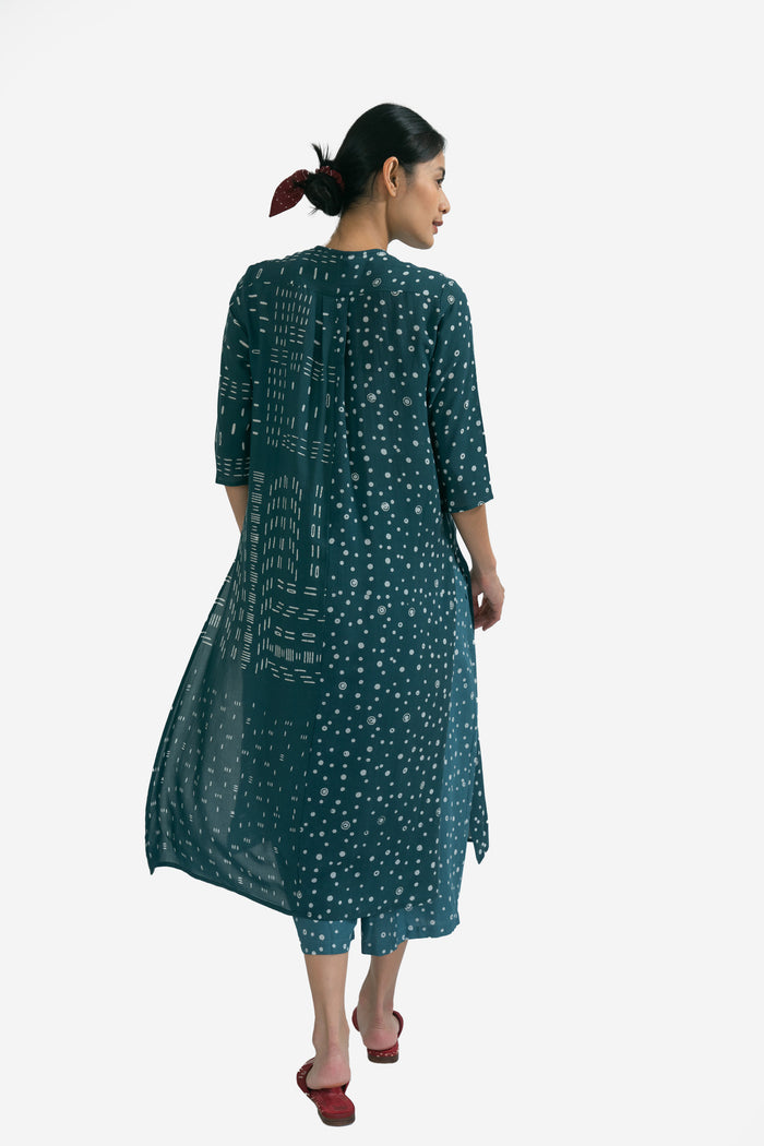 "Bambu Onde" - Plant-based Dye Baju Panjang