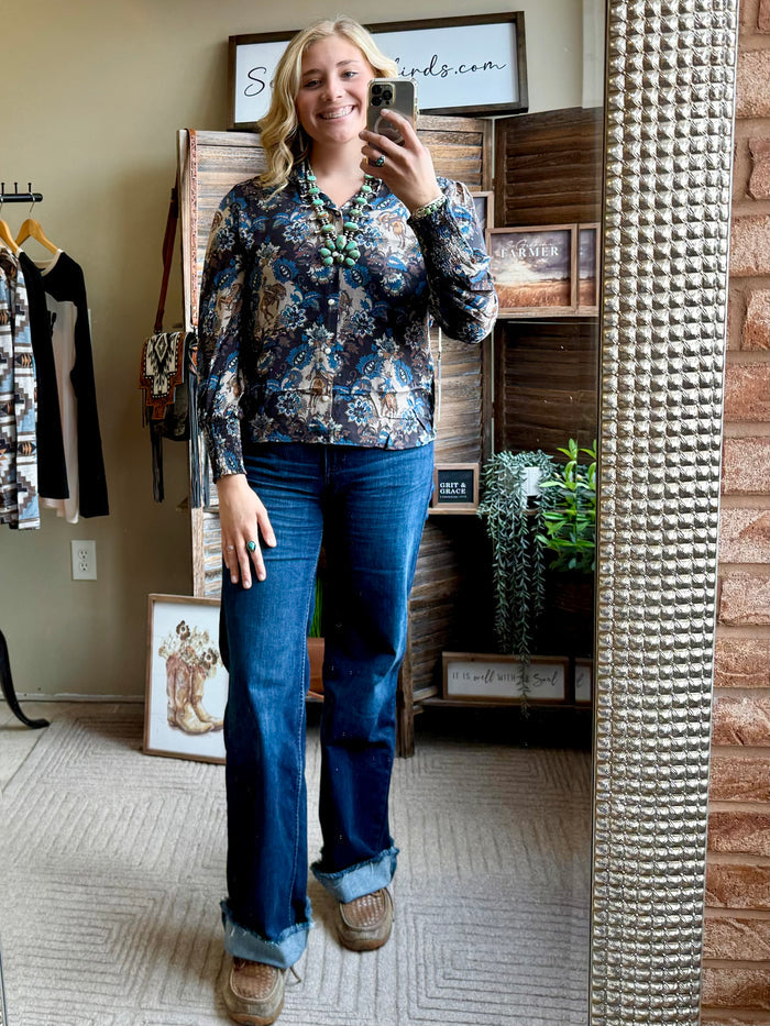 Damask blouse with dark blue and gold damask pattern, long sleeves, button front