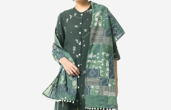 "Daur" - Shawl