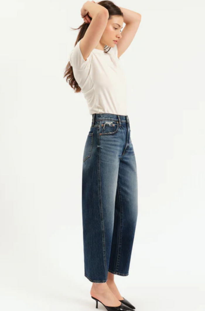 Daze Denim Westward Barrel Leg in Authentic