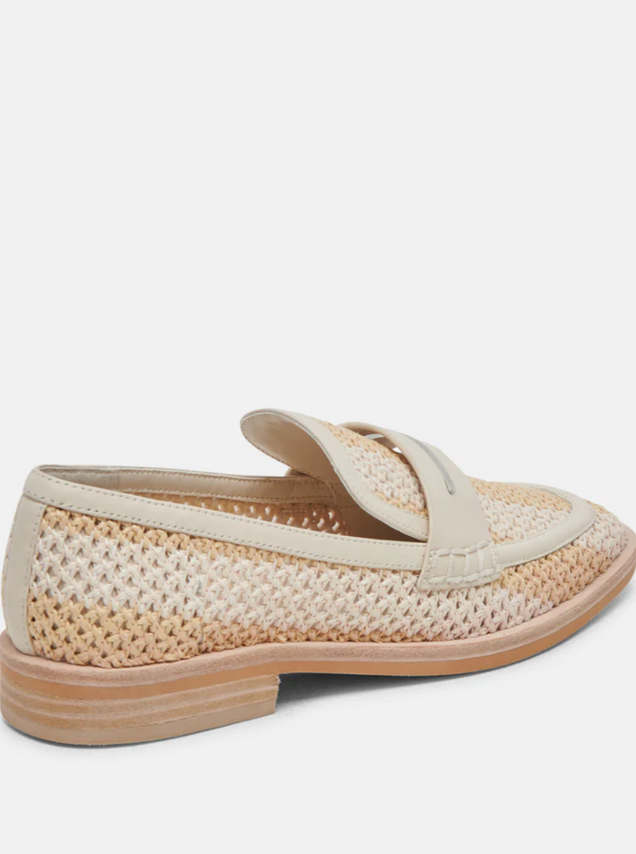 Dolce Vita Halley Flats