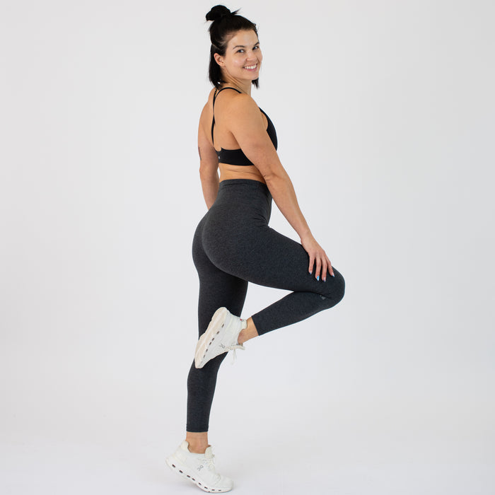 Magnet Black El Toro Legging 25" - High Rise by FLEO - 6