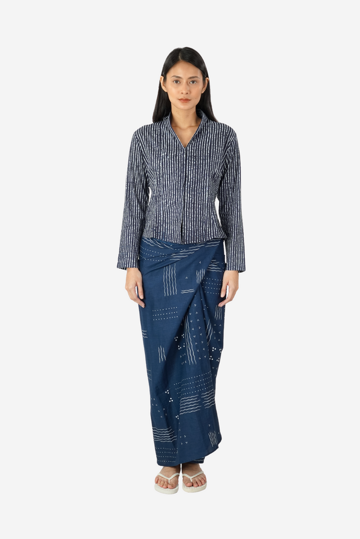 "Garis" - Plant-based Dye Kebaya Pendek