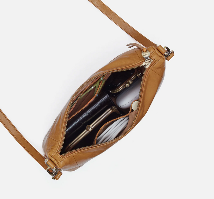 Hobo Darcy Carry-All Crossbody