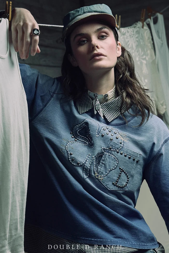 Indigo sweatshirt with jeweled butterfly design and check collar