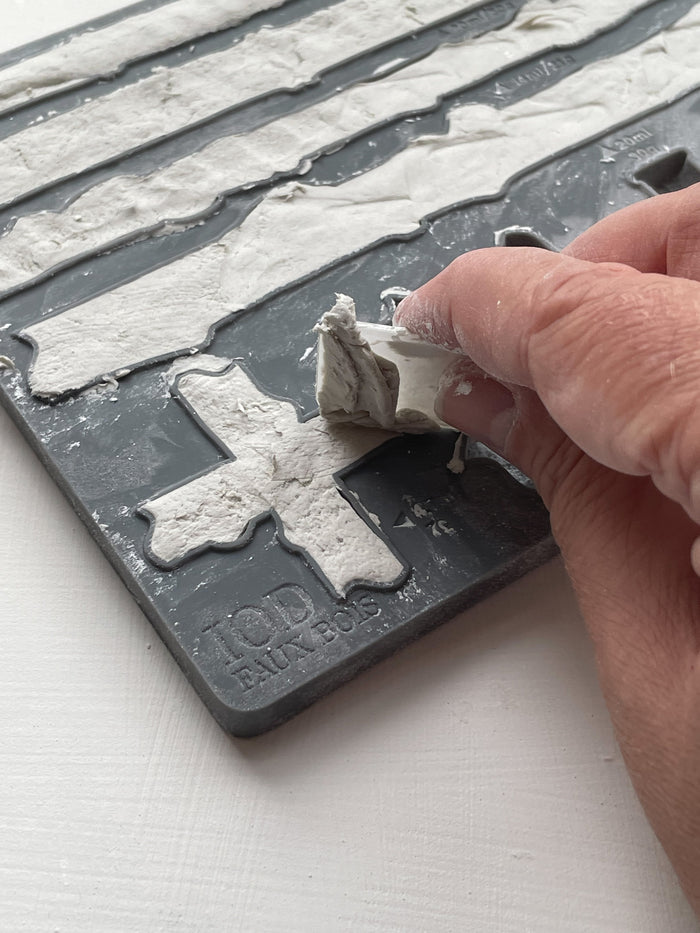 IOD - Faux Bois Décor Mould