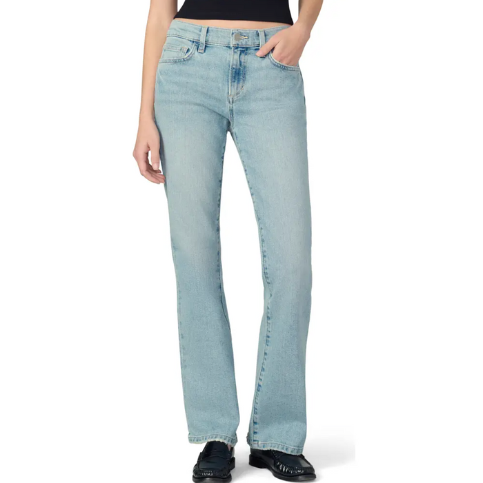 Joe's Jean The Provocateur Petite Bootcut in Illustrious