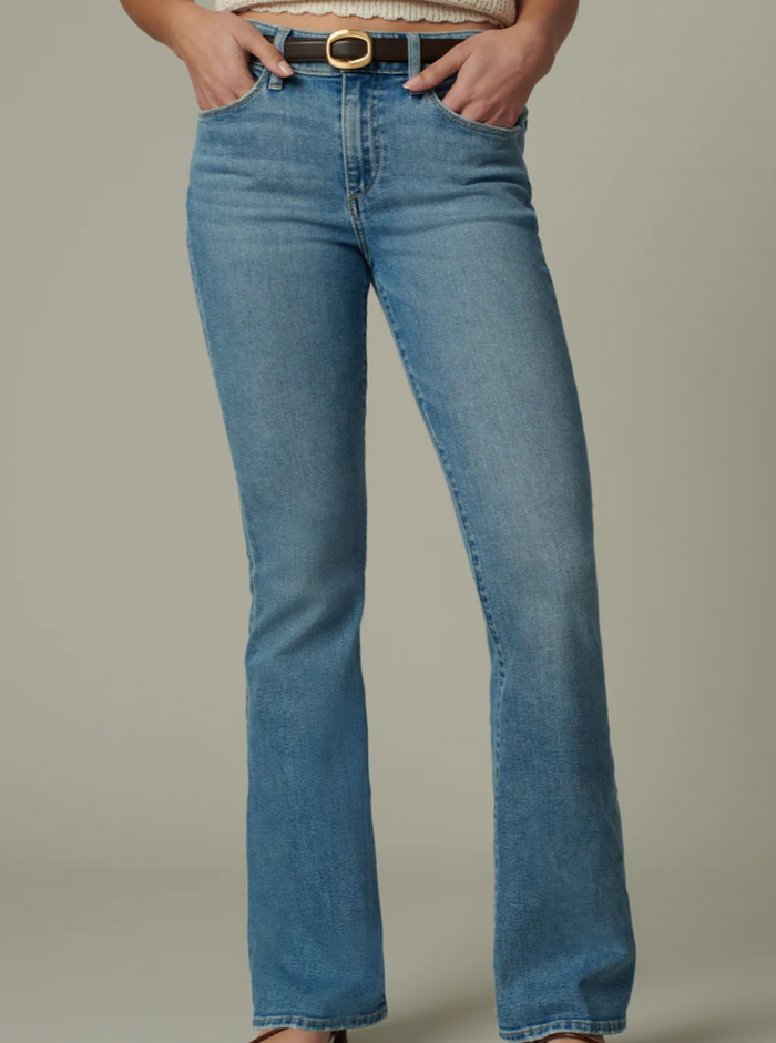 Joe's Jeans The Provocateur Petite Bootcut - In a Blink