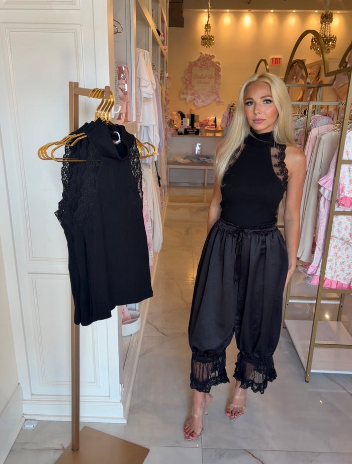 Lace Trim Bloomer Pant (Black)