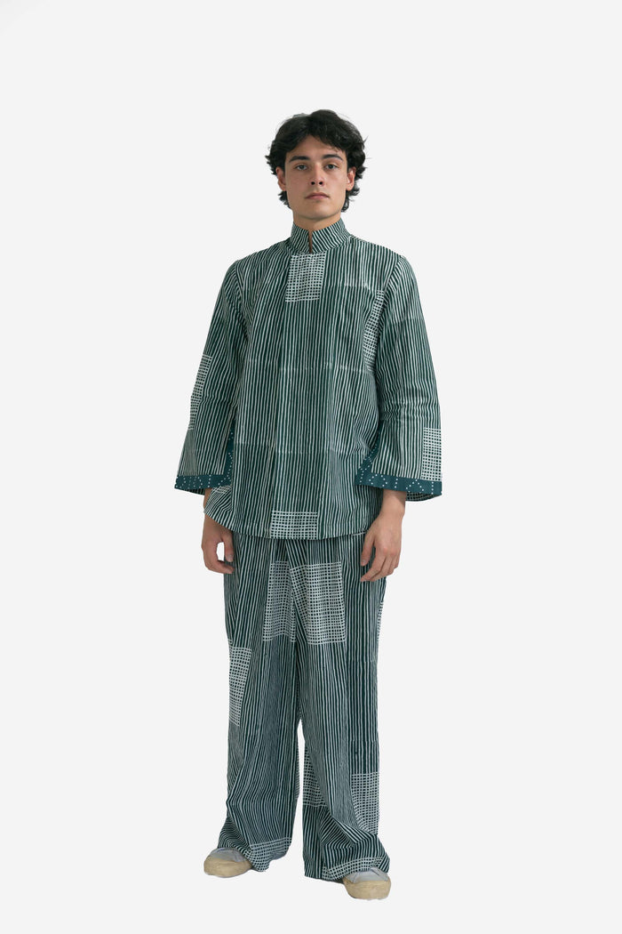 "Lapis" - Kemeja Toean
