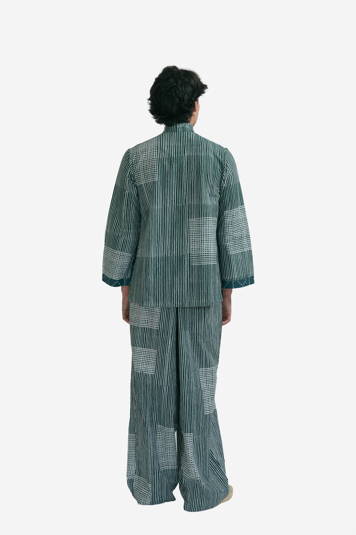 "Lapis" - Kemeja Toean