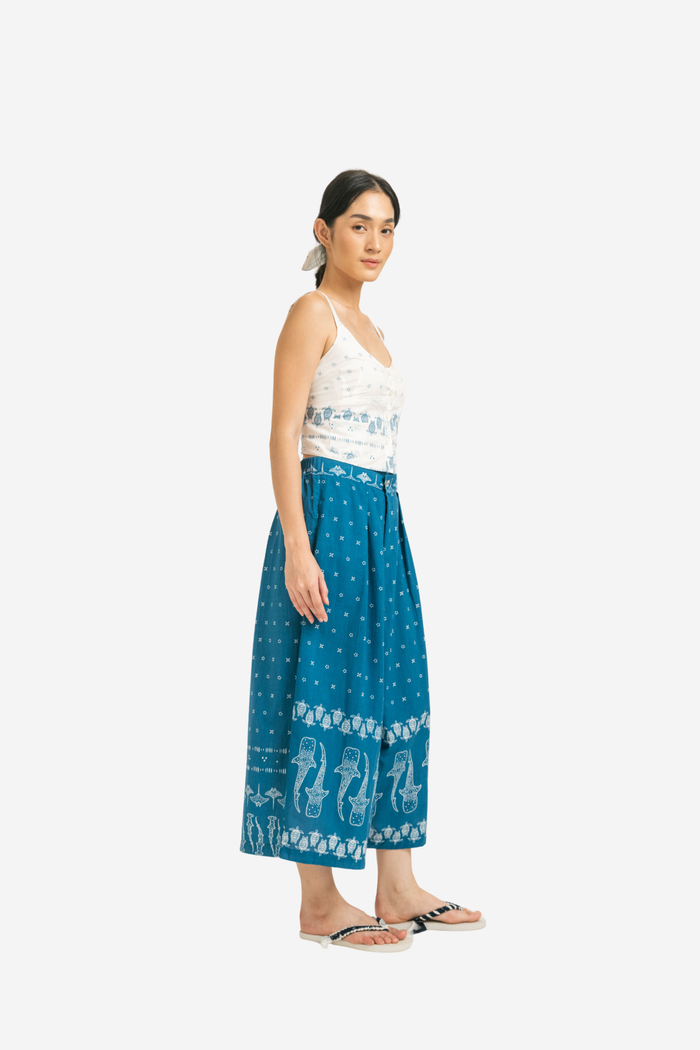 ”Mosaik” - Two Buttons Midi Pants
