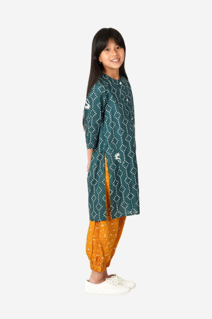 "Nitik Ayam" - Kids Baju Panjang