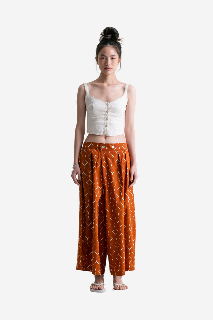 "Nitik Ayam" - Two Buttons Midi Pants