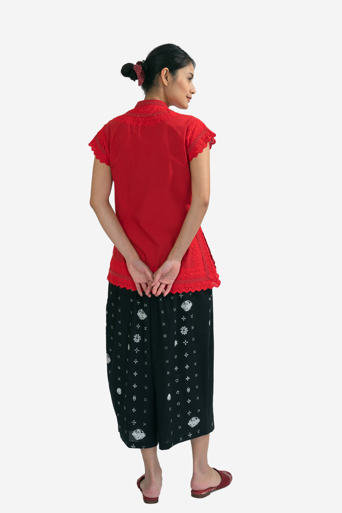 "Nona Aruna" - Kebaya