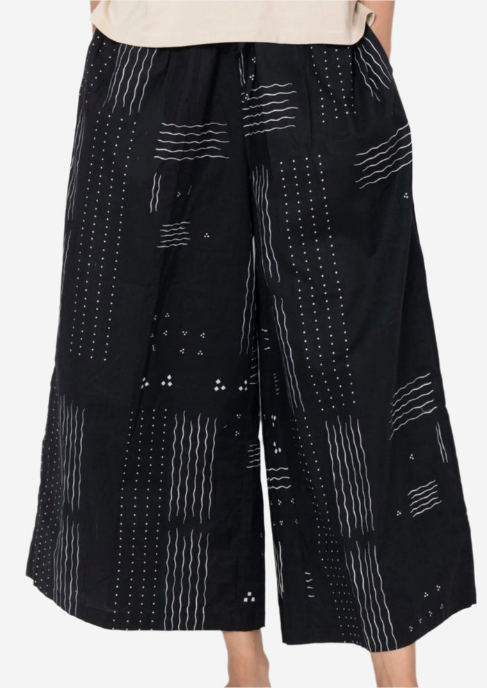 "Ombak Laut" - Two Buttons Maxi Pants