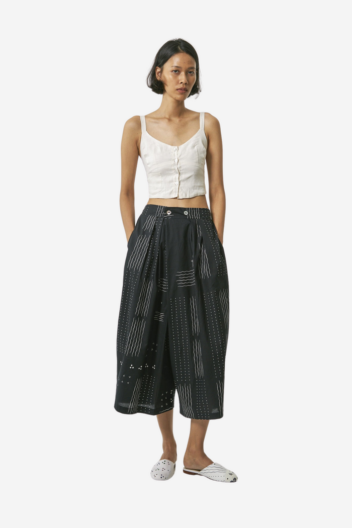 "Ombak Laut" - Two Buttons Midi Pants