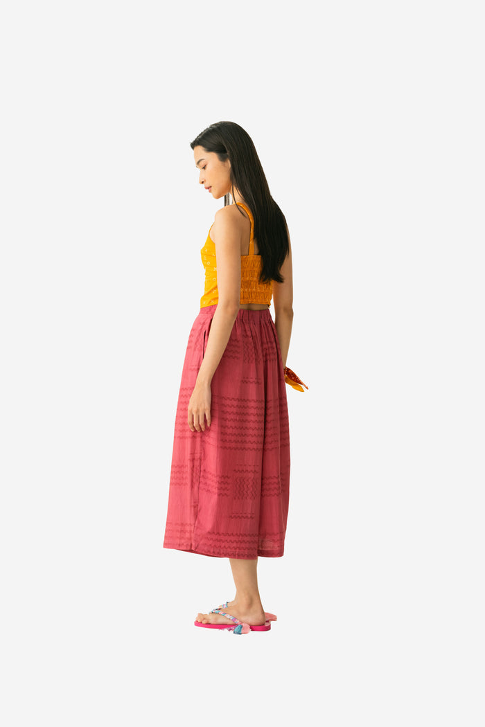 "Puspa" - Two Buttons Midi Pants