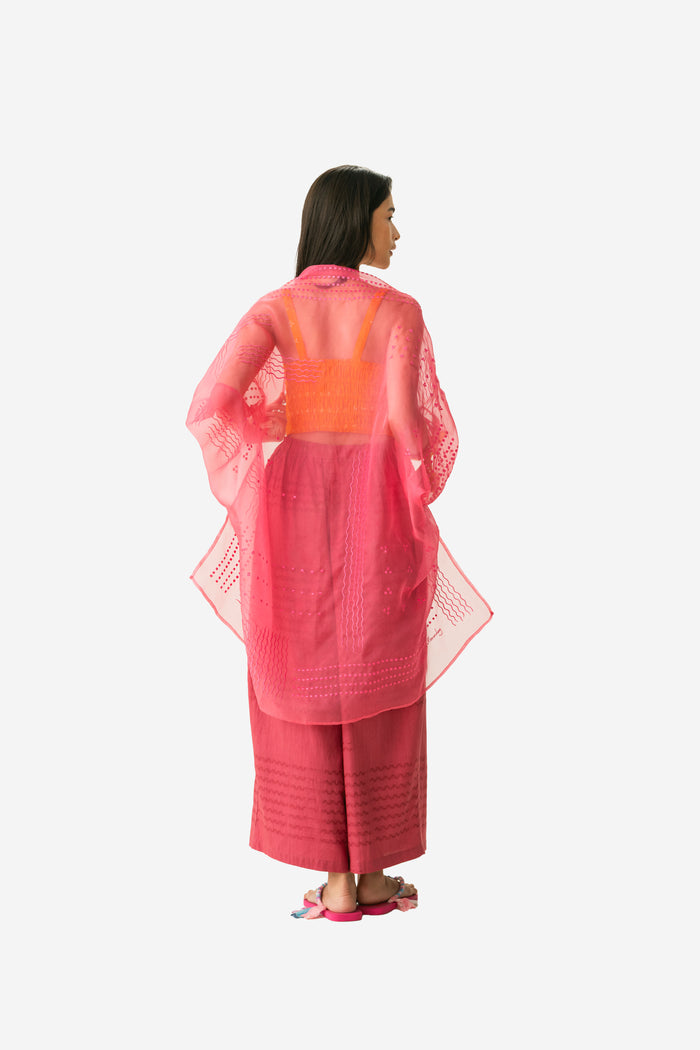 "Puspa Bening" - Outer Organza