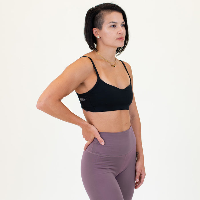 Black Revolve Sports Bra - Light Support