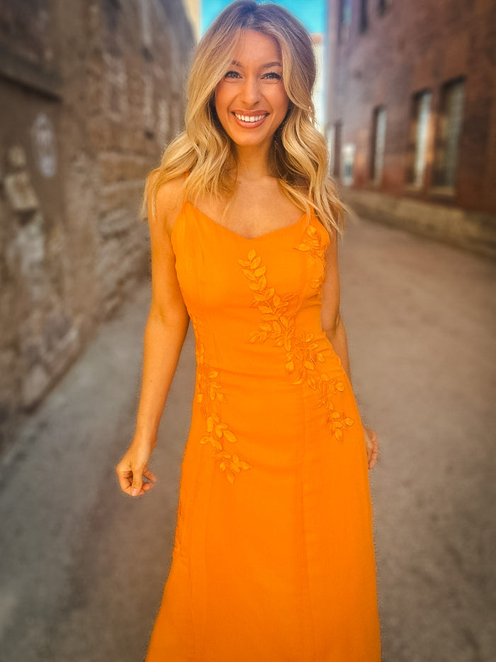 Sadie & Sage Prickly Petal Midi Dress