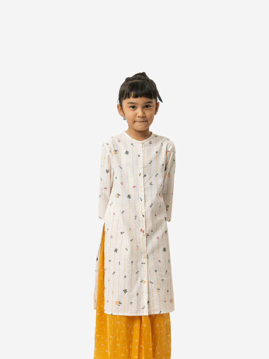 "Sejauh Mata Memandang X Dian Sastrowardoyo" "Tumbuh" - Kids Baju Panjang