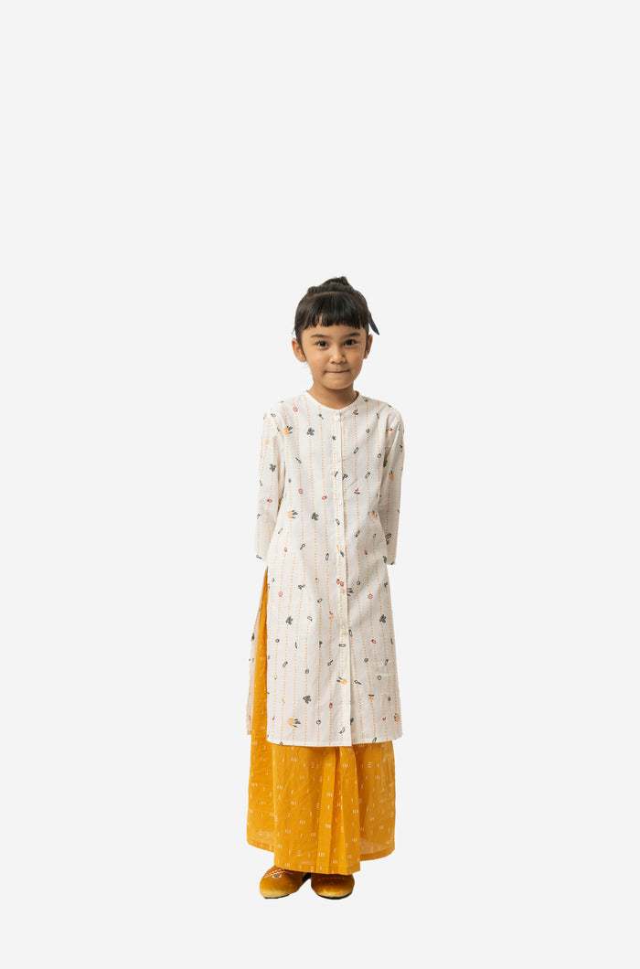 "Sejauh Mata Memandang X Dian Sastrowardoyo" "Tumbuh" - Kids Baju Panjang