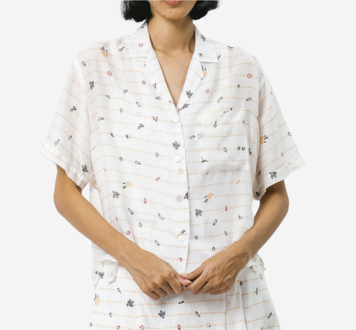 "Sejauh Mata Memandang X Dian Sastrowardoyo" "Tumbuh" - Padma Shirt