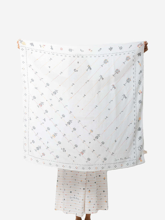 "Sejauh Mata Memandang X Dian Sastrowardoyo" "Tumbuh" - Scarf
