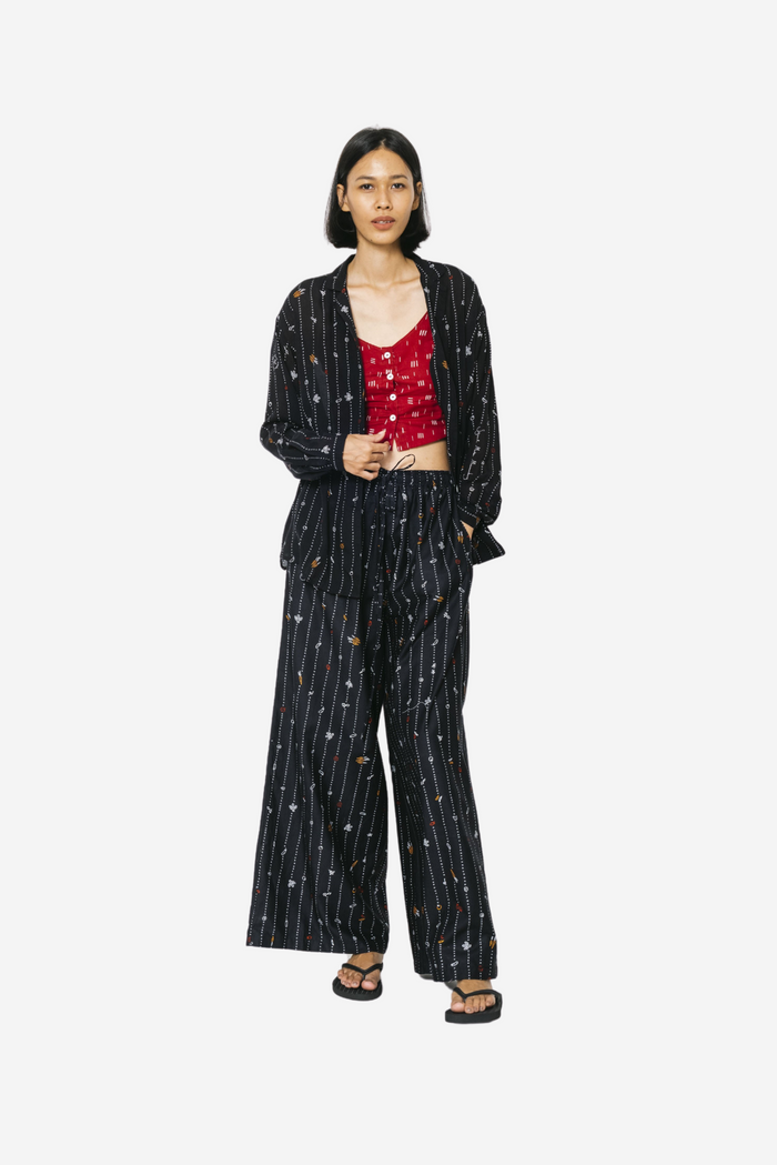 "Sejauh Mata Memandang X Dian Sastrowardoyo" "Tumbuh" - Woman's Tilem Pajama Top