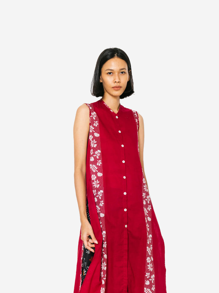 "Sejauh Mata Memandang X Dian Sastrowardoyo" "Tumbuh & Flora" - Baju Santai
