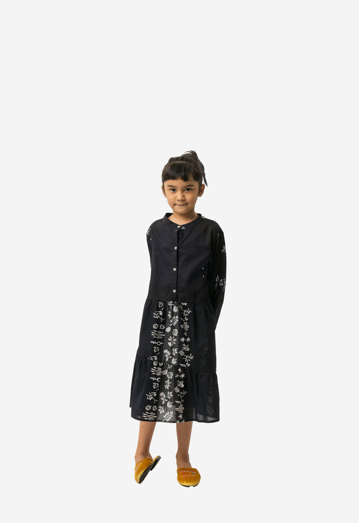 "Sejauh Mata Memandang X Dian Sastrowardoyo" "Tumbuh & Flora" - Kids Dress