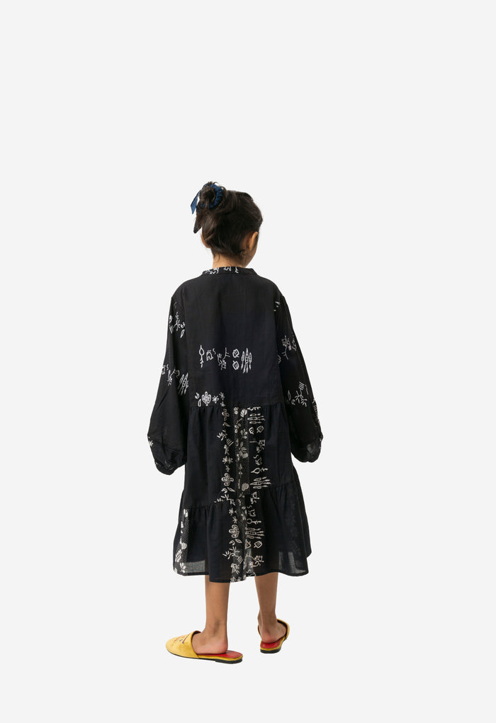 "Sejauh Mata Memandang X Dian Sastrowardoyo" "Tumbuh & Flora" - Kids Dress