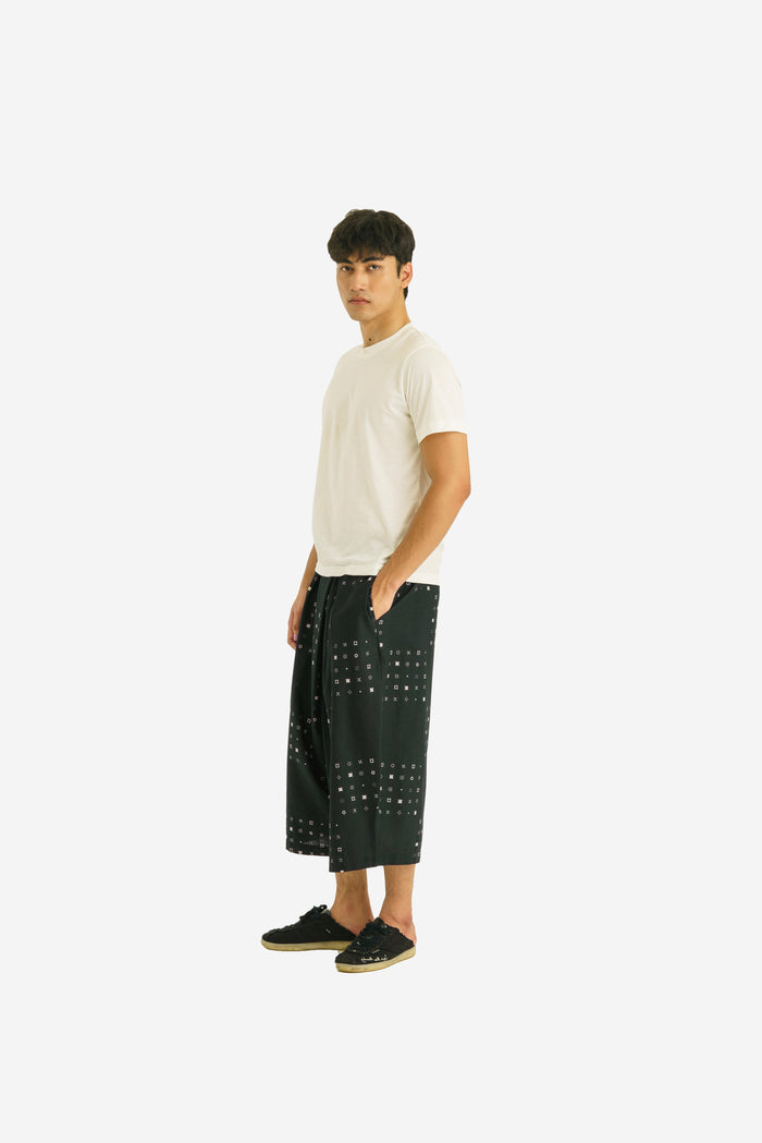 "Sejauh Mata Memandang X Tulus" - “Monokrom” - Man's Two Buttons Midi Pants