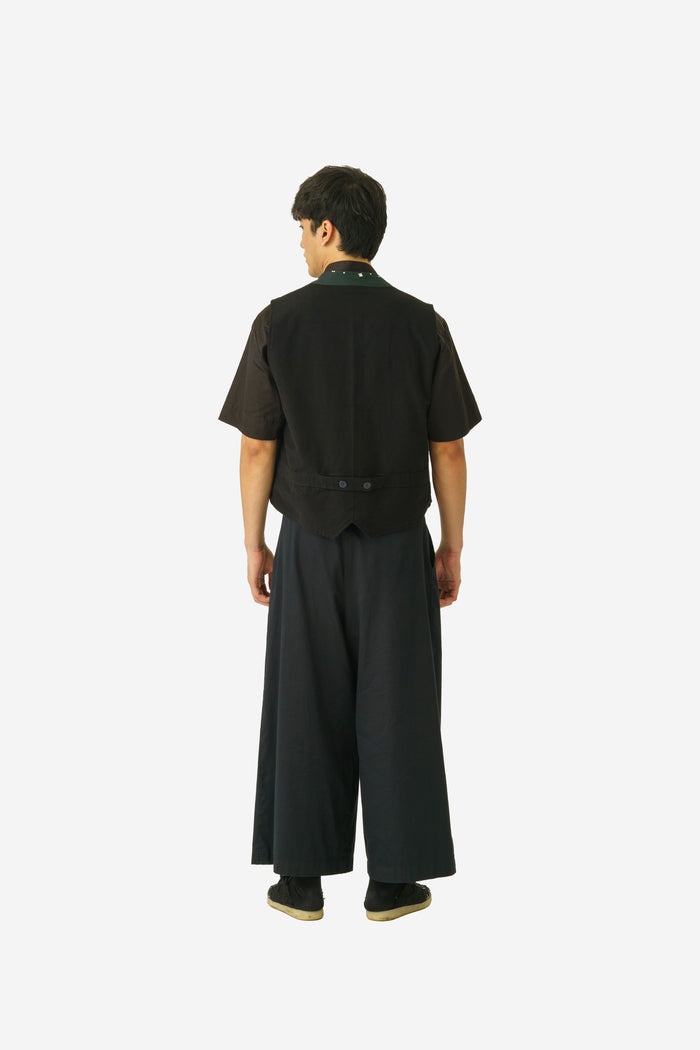 "Sejauh Mata Memandang X Tulus" - "Monokrom"- Vest