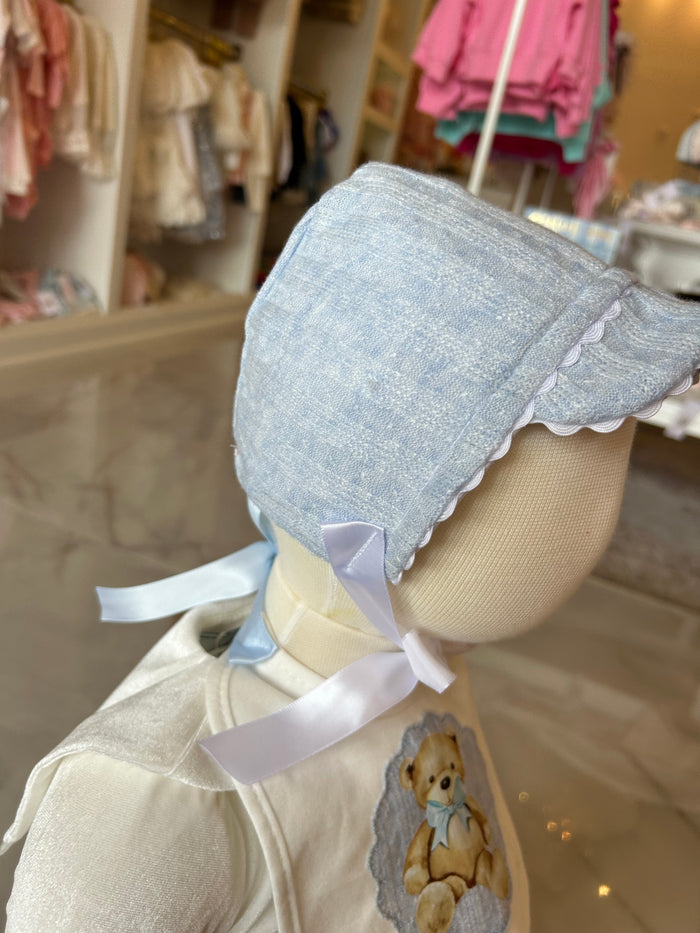 Soft Humble Bonnet