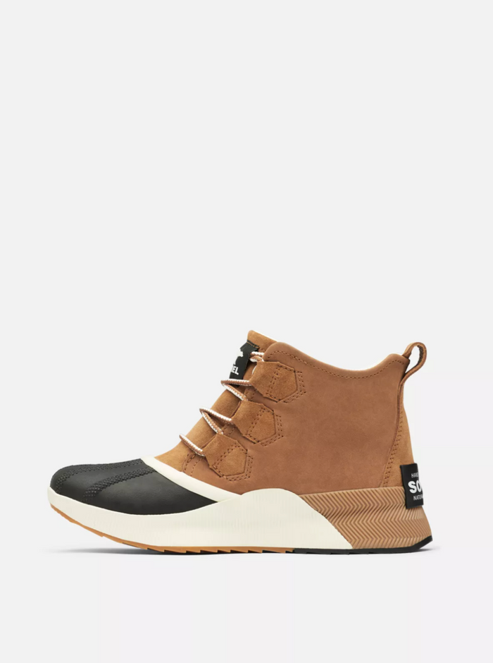6 / Taffy/Black