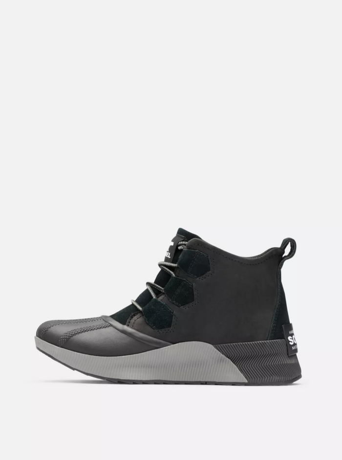 6 / Black/Grill