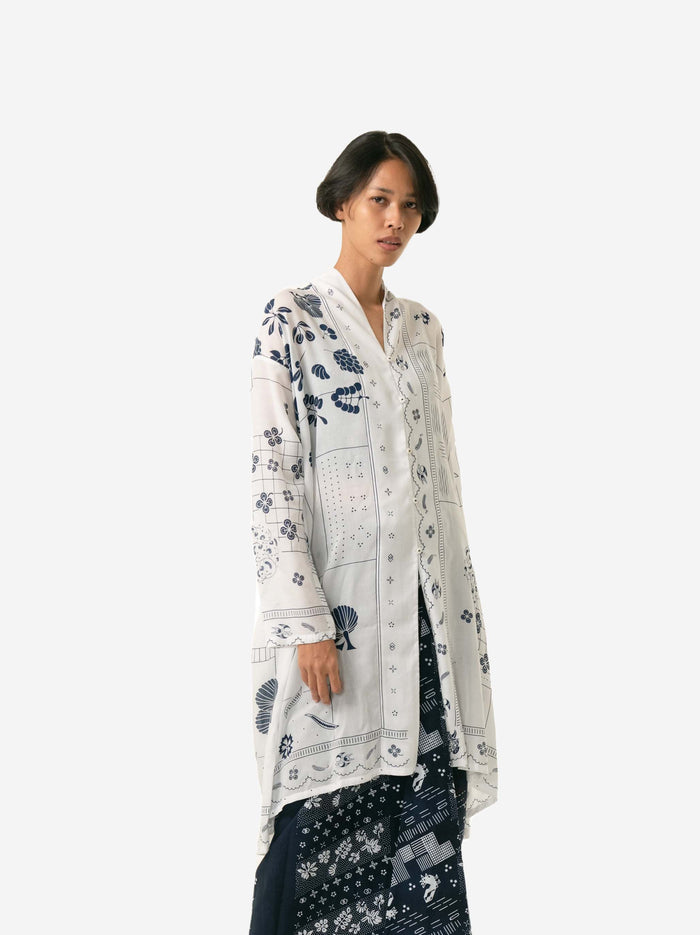 "Tambal" - Kebaya Panjang