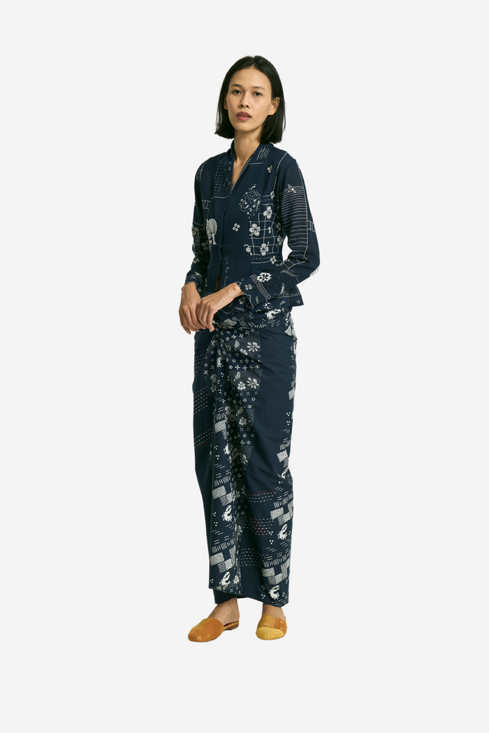 "Tambal" - Kebaya Pendek